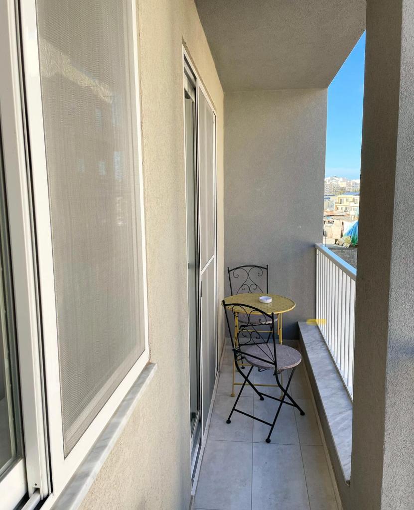 Modern Designed & Spacious studio in central Msida C11B photo 2