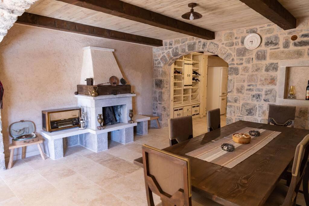 Villa Ella photo 1