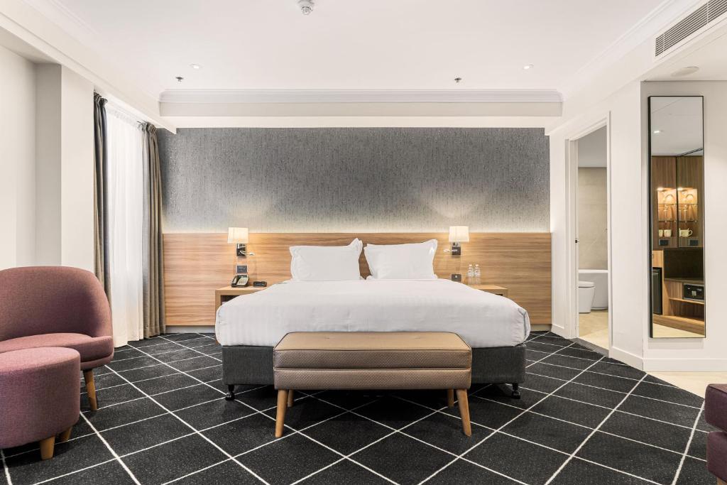 Holiday Inn Darling Harbour, an IHG Hotel photo 1