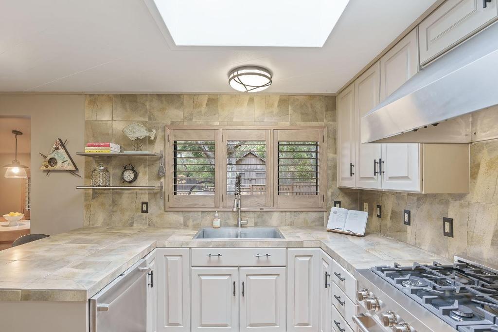 3855 Carmel Nest home photo 1