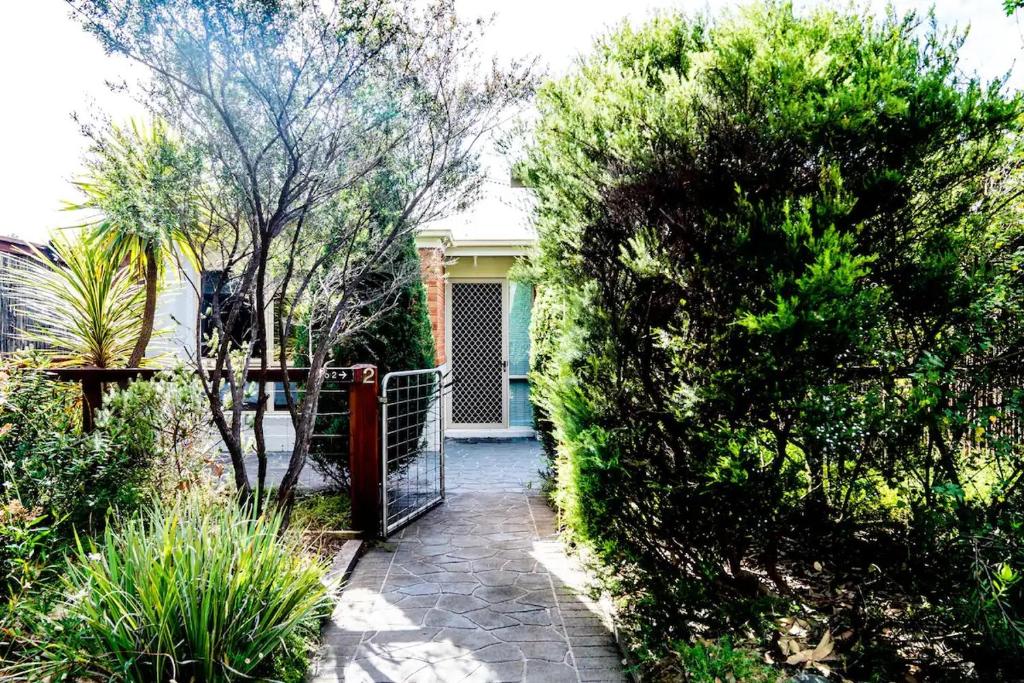Marengo Beach Studios- Pet Friendly
