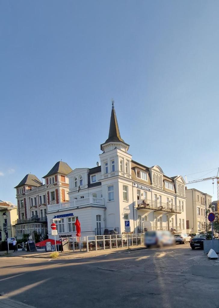 Ostseehotel Warnemünde photo 1
