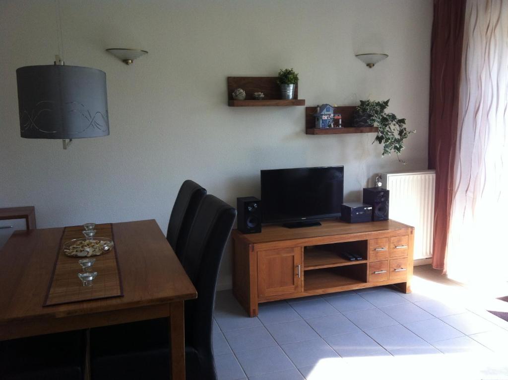 Beachhouse Tossens photo 1