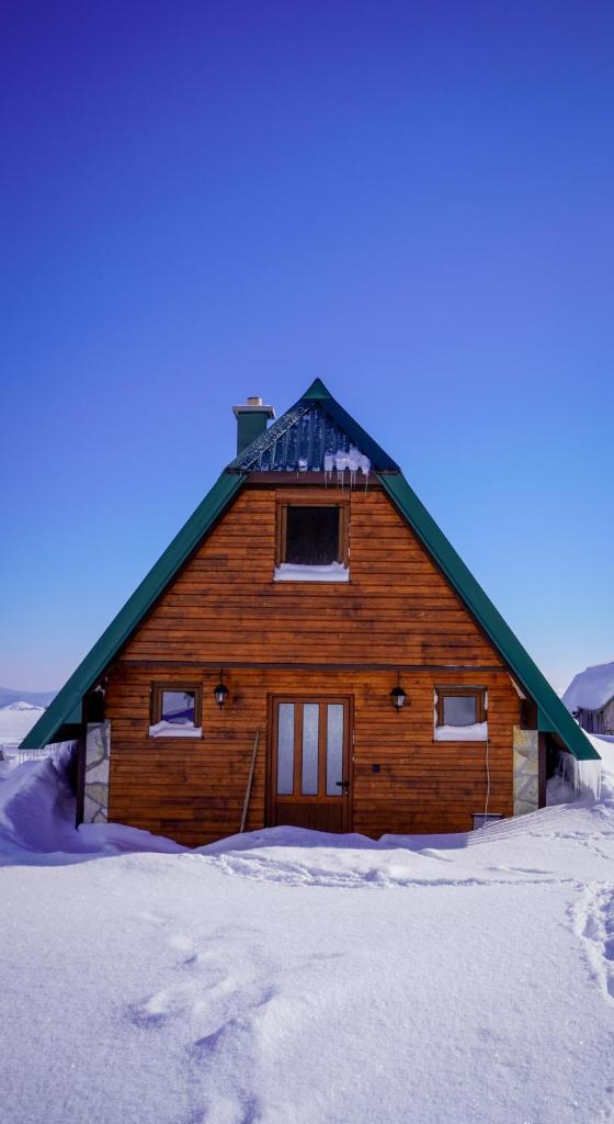 Mountain house photo 2