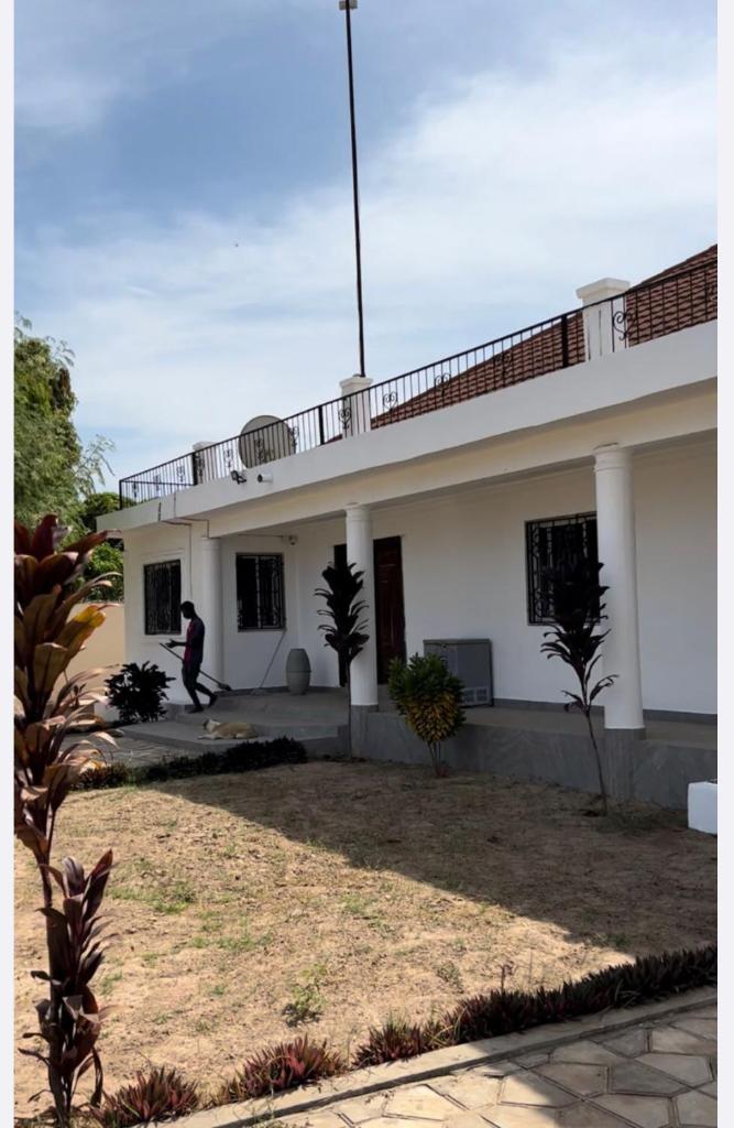 Laffie House photo 2