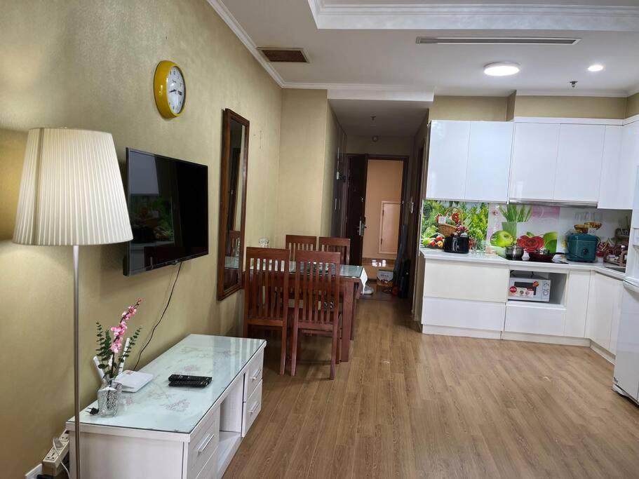 Căn hộ 1 phòng ngủ Royal City