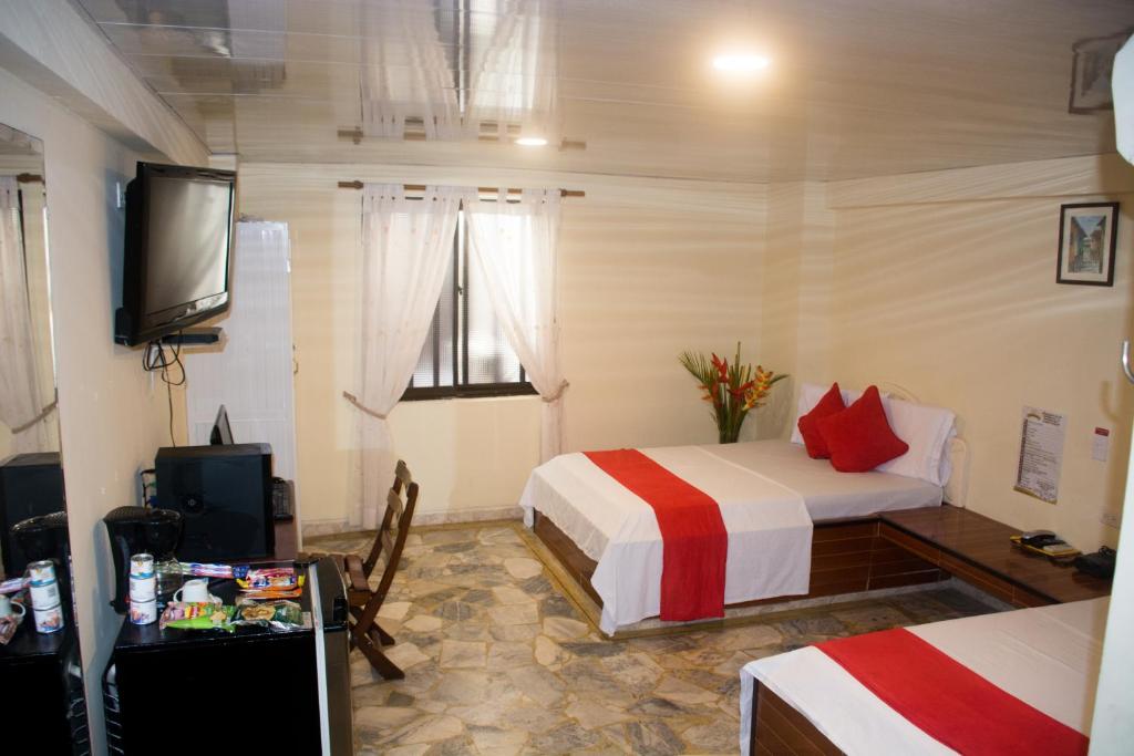 HOTEL CORDILLERA photo 1