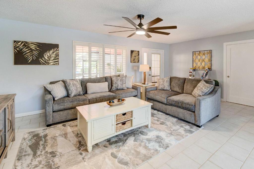 Punta Gorda Canal Home with Private Pool! photo 3