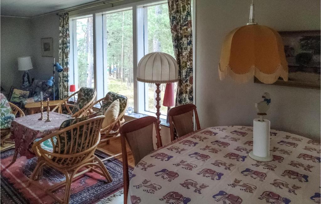 Beautiful Home In hus With 2 Bedrooms photo 1