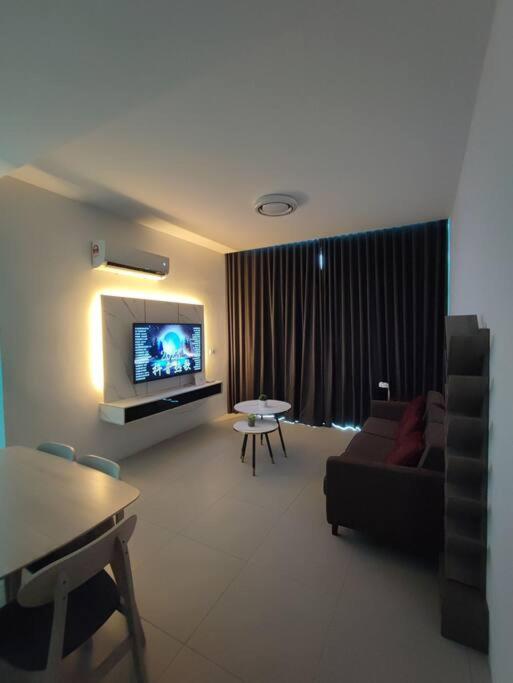 Kuching 3rd Mile Yarra Park Apartment photo 1