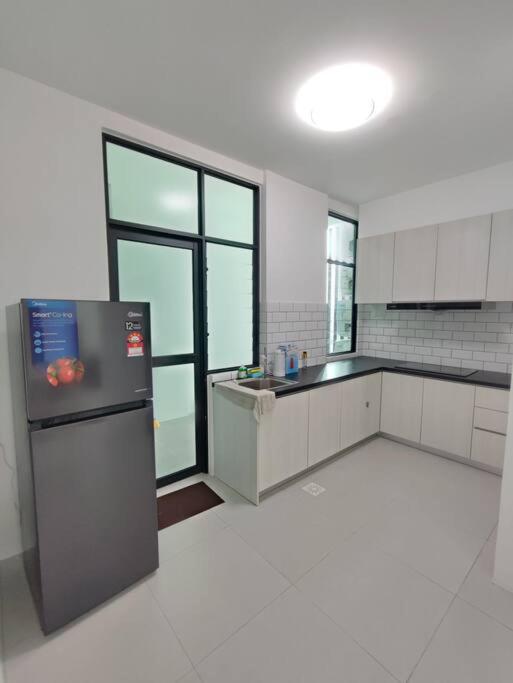 Kuching 3rd Mile Yarra Park Apartment photo 2