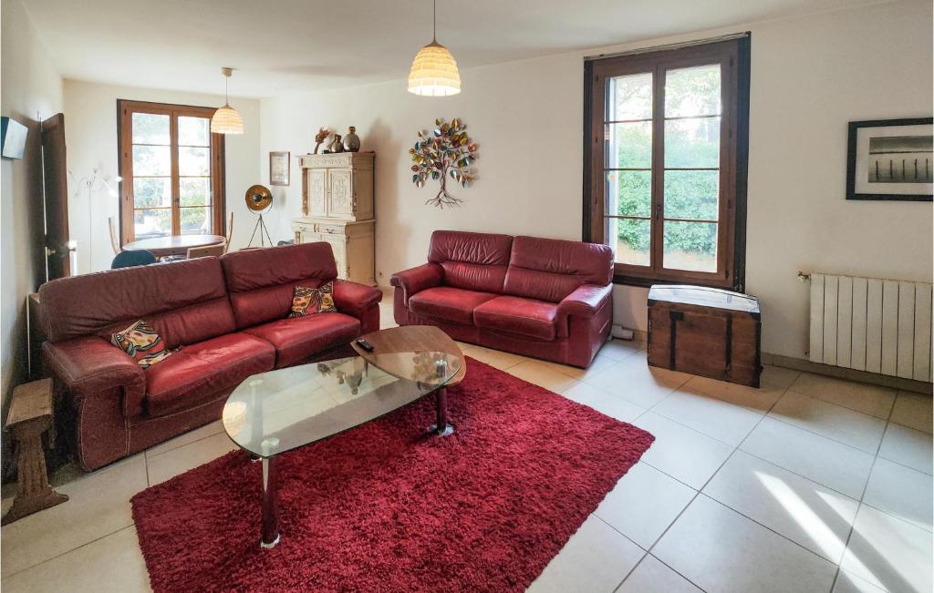 Awesome Home In Montblanc With 5 Bedrooms, Wifi And Private Swimming Pool photo 4
