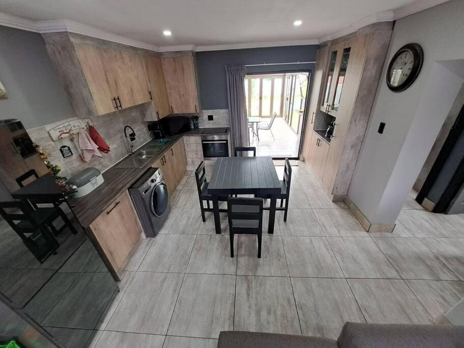 this property is not open for bookings anymore photo 4