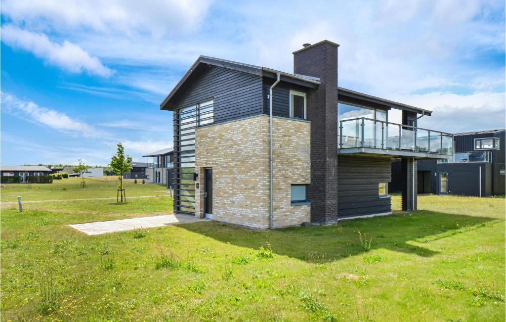 Nice Home In Nimtofte With 2 Bedrooms And Wifi photo 3