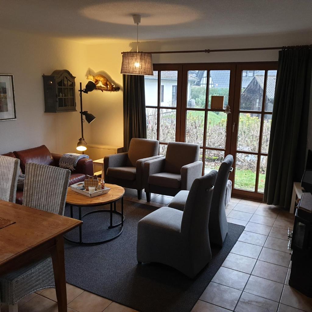 Gemütlicher Ferienbungalow in Frankenau, kostenloses WLAN photo 4