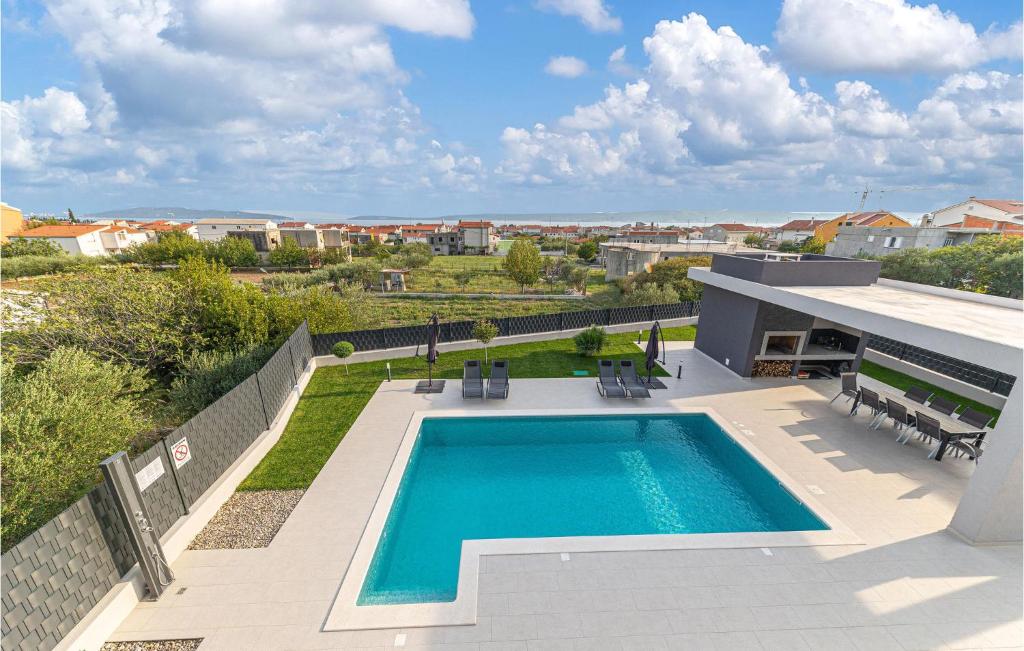 Stunning Home In Kastel Stari With 4 Bedrooms, Wifi And Outdoor Swimming Pool photo 1