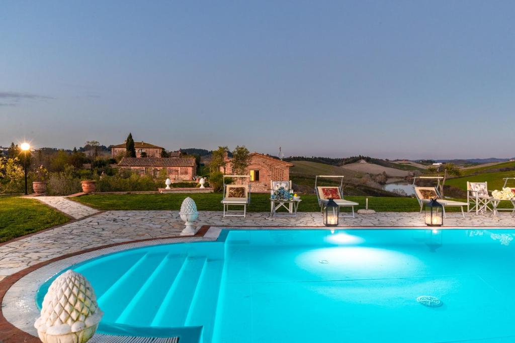 VILLA LAJATICO Farmhouse with Private Pool photo 3