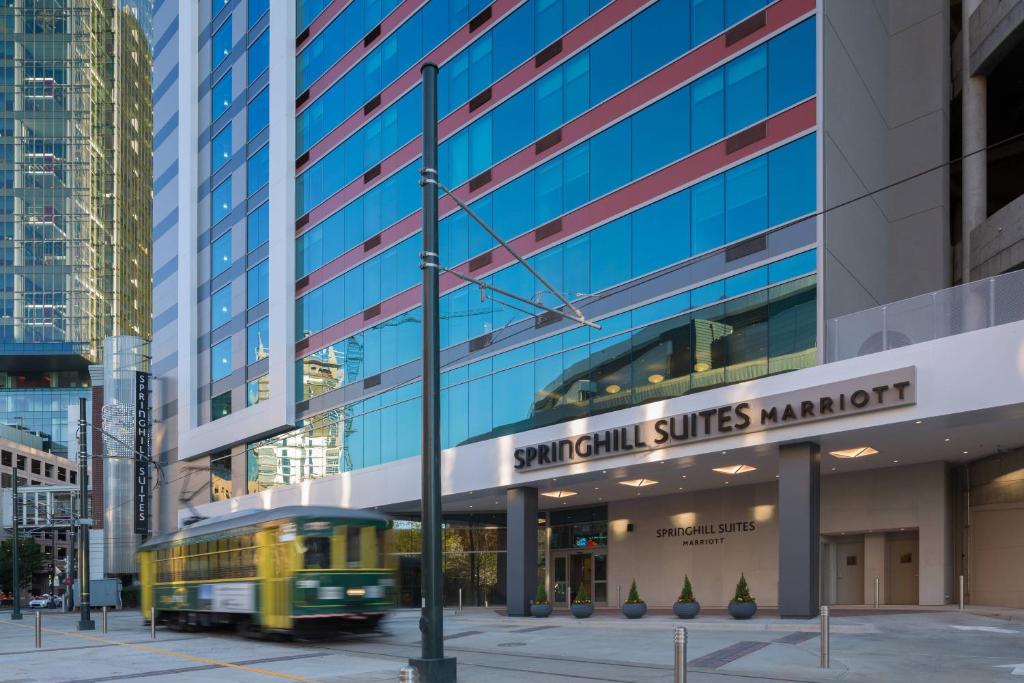 SpringHill Suites Charlotte City Center image