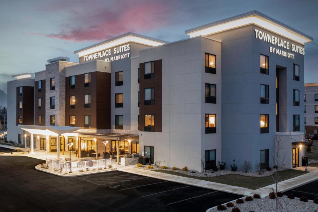 TownePlace Suites by Marriott Sidney photo 2