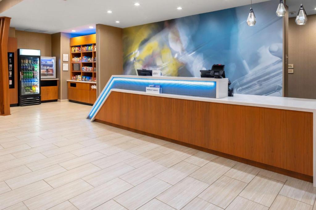 SpringHill Suites Kansas City Airport photo 3