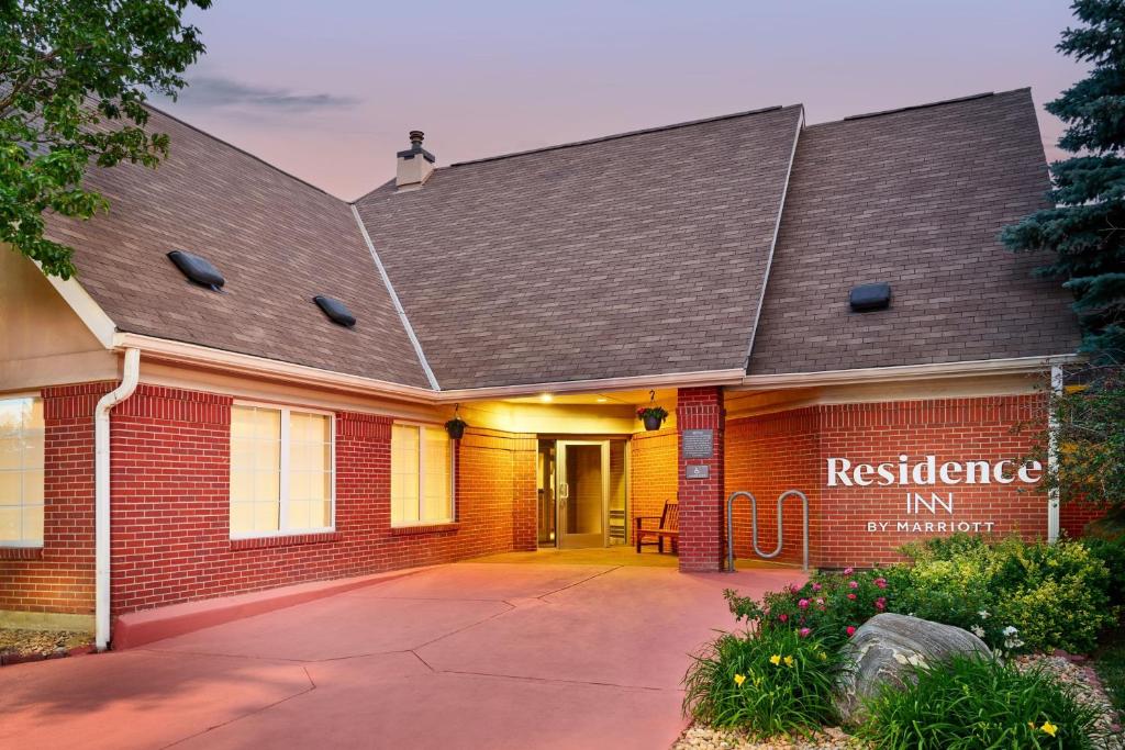 Residence Inn by Marriott Boulder Longmont - Tap to explore photos