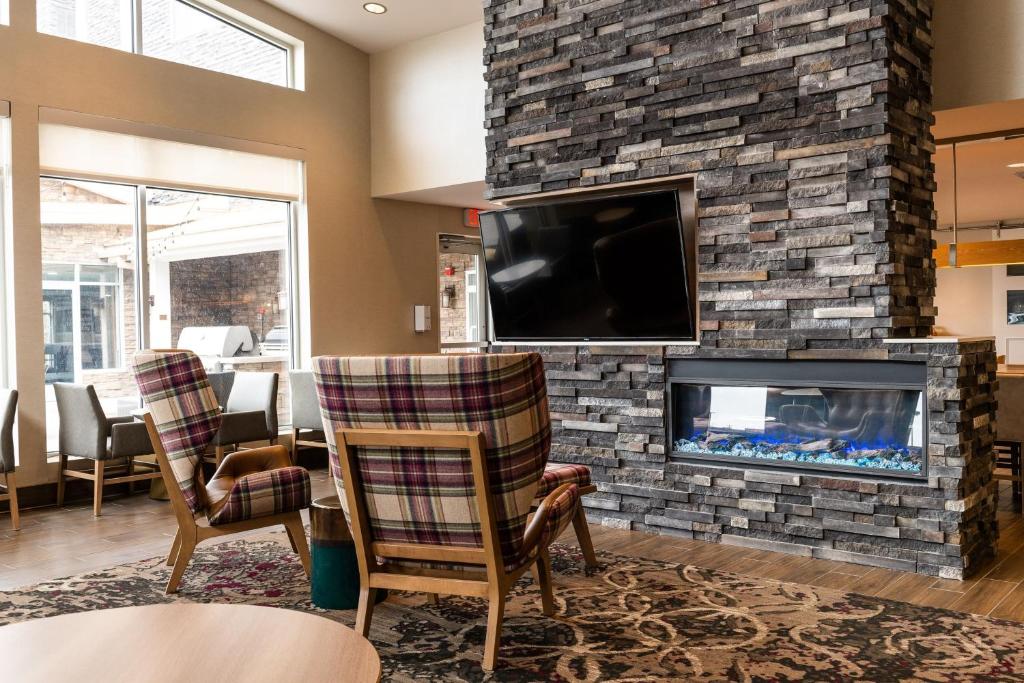 Residence Inn by Marriott Toledo West photo 2