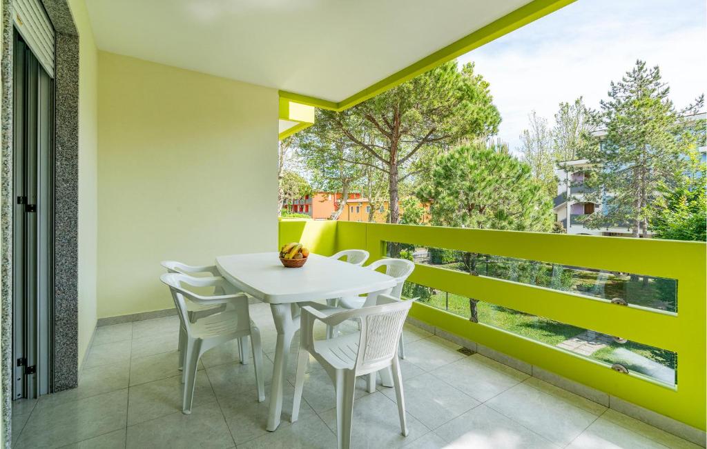 Beautiful Apartment In Bibione With 1 Bedrooms, Wifi And Outdoor Swimming Pool photo 3