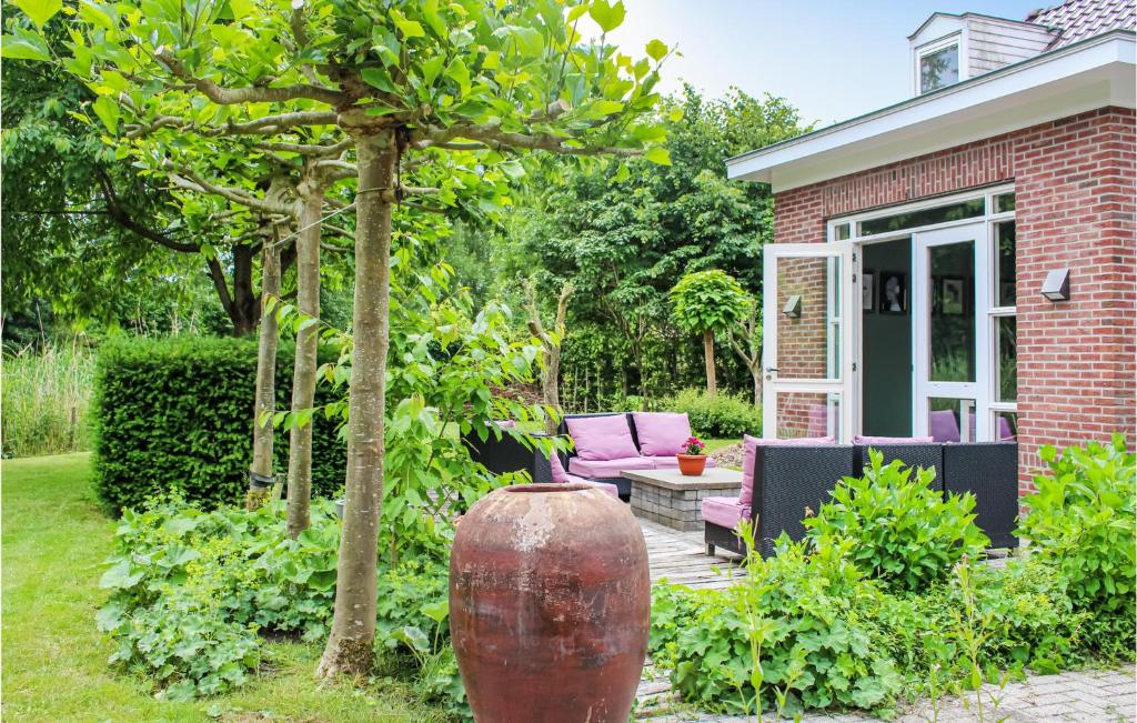 Awesome Home In Zeewolde With 4 Bedrooms, Wifi And Outdoor Swimming Pool photo 3