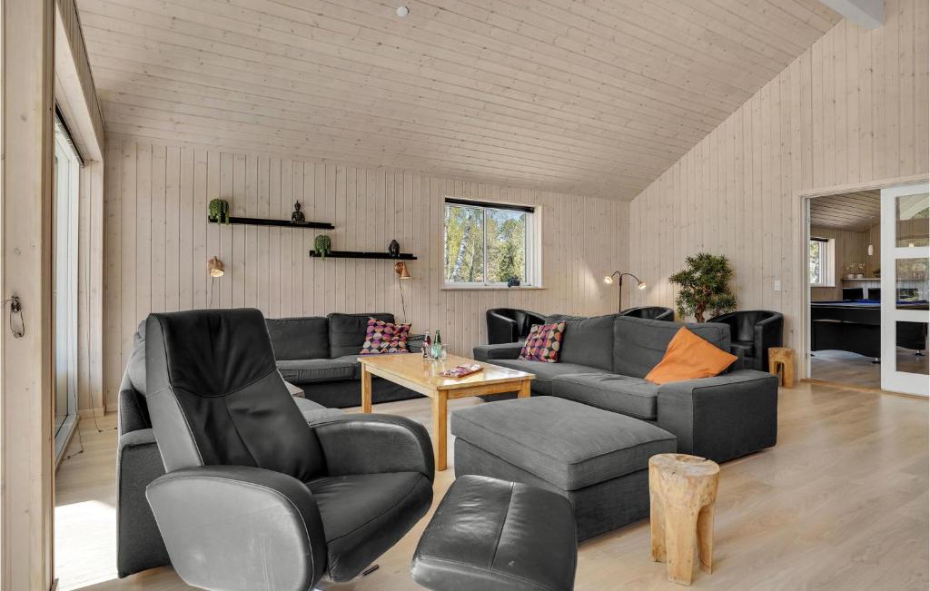 Stunning Home In Vig With Sauna, Indoor Swimming Pool And Wifi photo 2