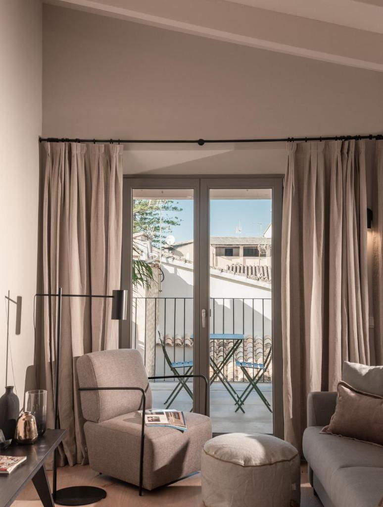 Can Verí Suites Room Type - Suite with Terrace