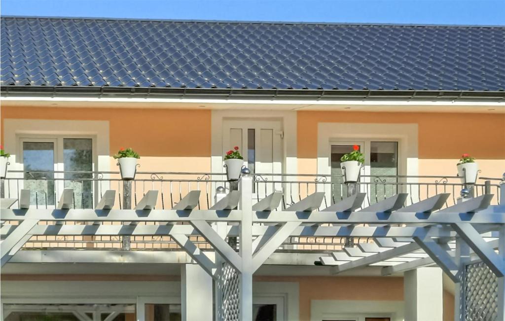Awesome Apartment In Smoldzino With Wifi And 1 Bedrooms photo 1