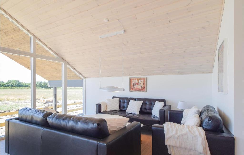 Nice Home In Odder With 4 Bedrooms, Sauna And Wifi photo 2