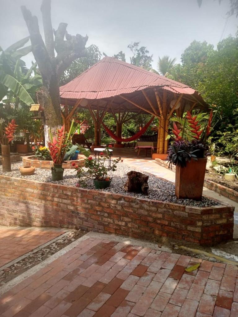 Casa guadua piscina privada photo 1