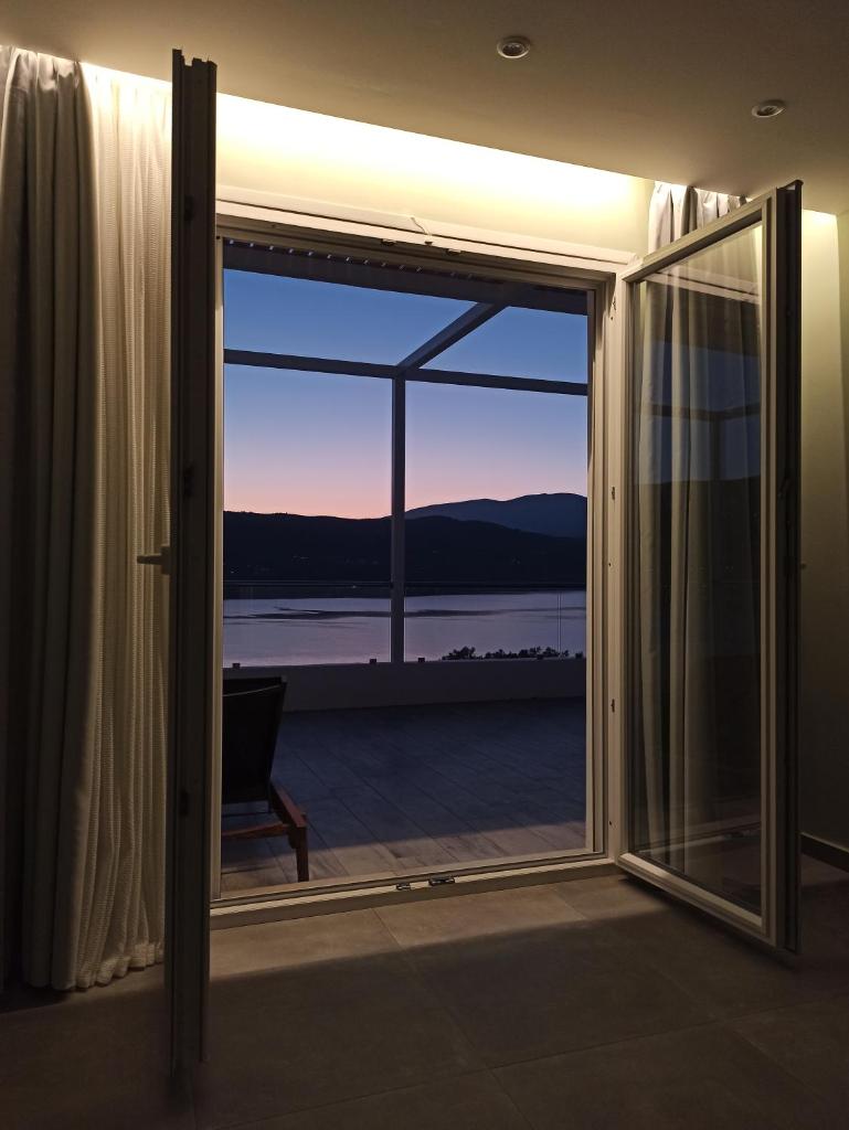Anthemis Hotel Apartments photo 2