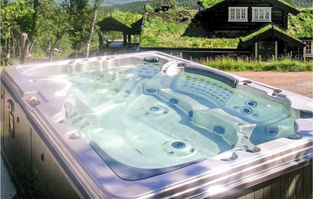 Beautiful Home In Trysil With 10 Bedrooms, Sauna And Internet photo 1