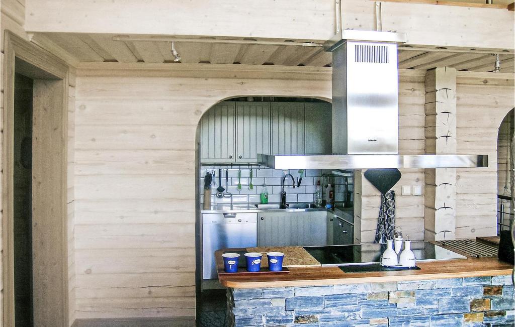 Beautiful Home In Trysil With 10 Bedrooms, Sauna And Internet photo 4