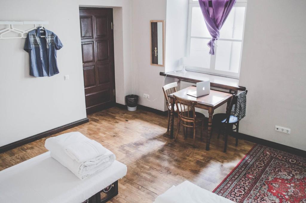 Трехместный (Трехместный номер с общей ванной комнатой), Hostel Jamaika