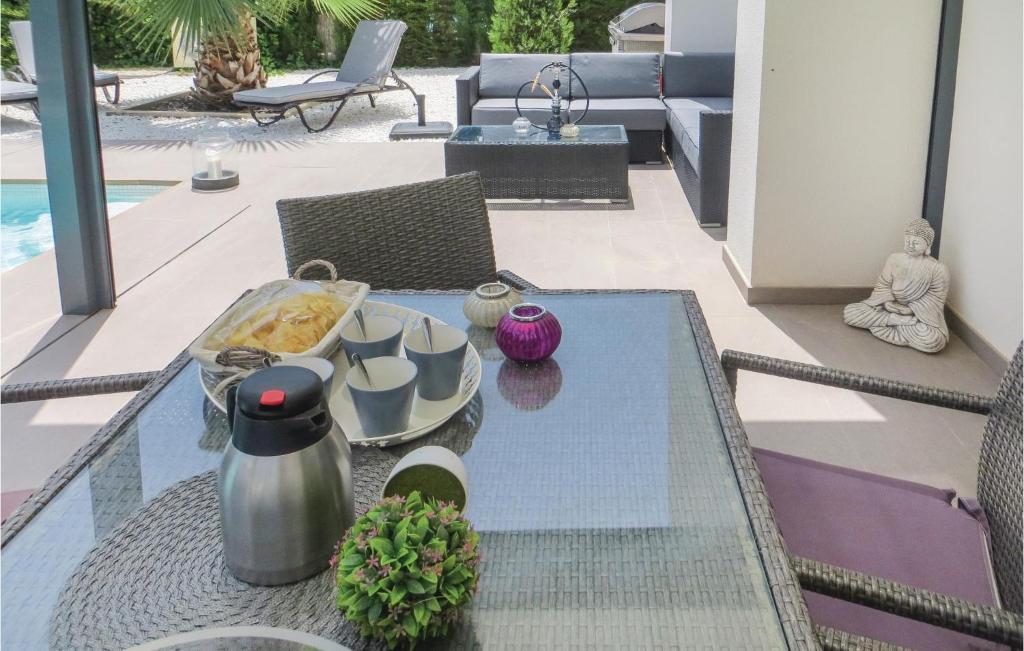 Awesome Home In Ciudad Quesada-rojales With Wifi, Heated Swimming Pool And Swimming Pool photo 2