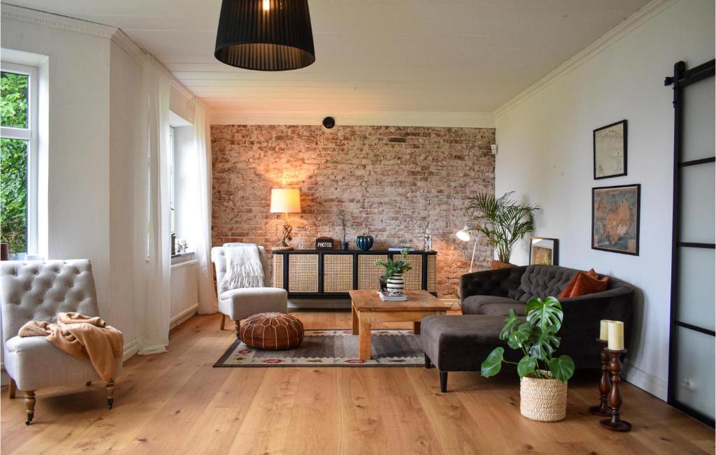 Stunning Home In Skivarp With Wifi And 4 Bedrooms photo 3
