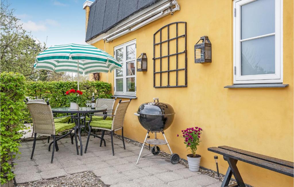 Nice Home In Hornbk With 2 Bedrooms And Wifi photo 4