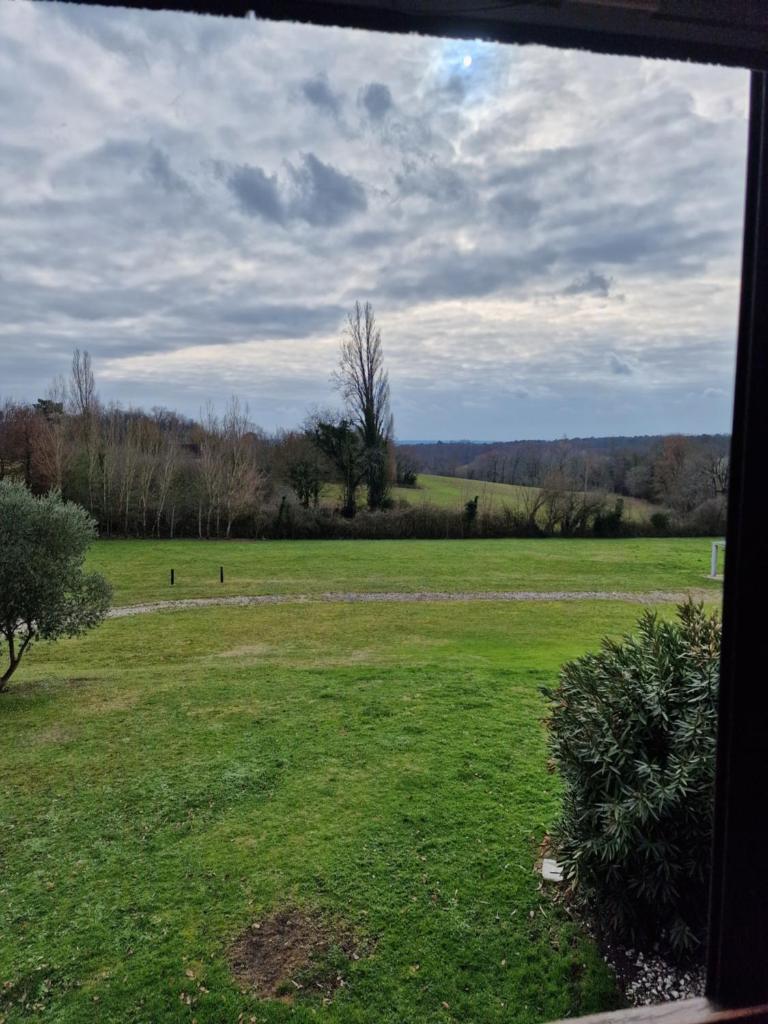 GITE à BOISSE près d'ISSIGEAC 24560 DORDOGNE photo 2