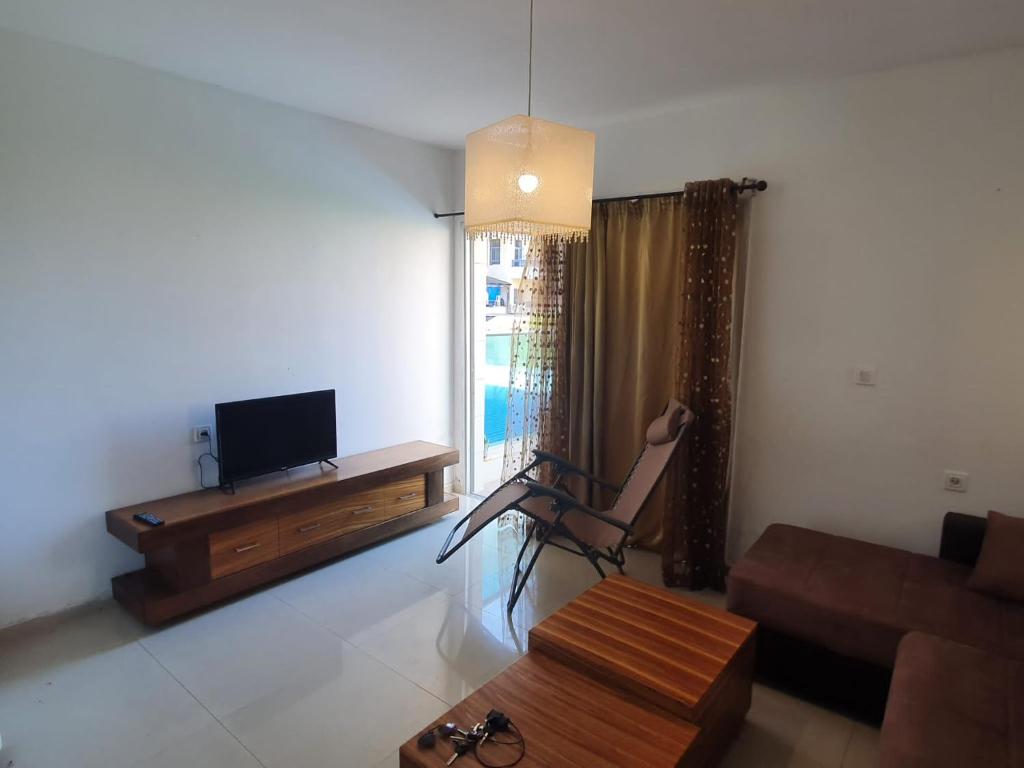 Beachfront Hotel: Pool, Spa, wet/dry Sauna & Gym photo 3