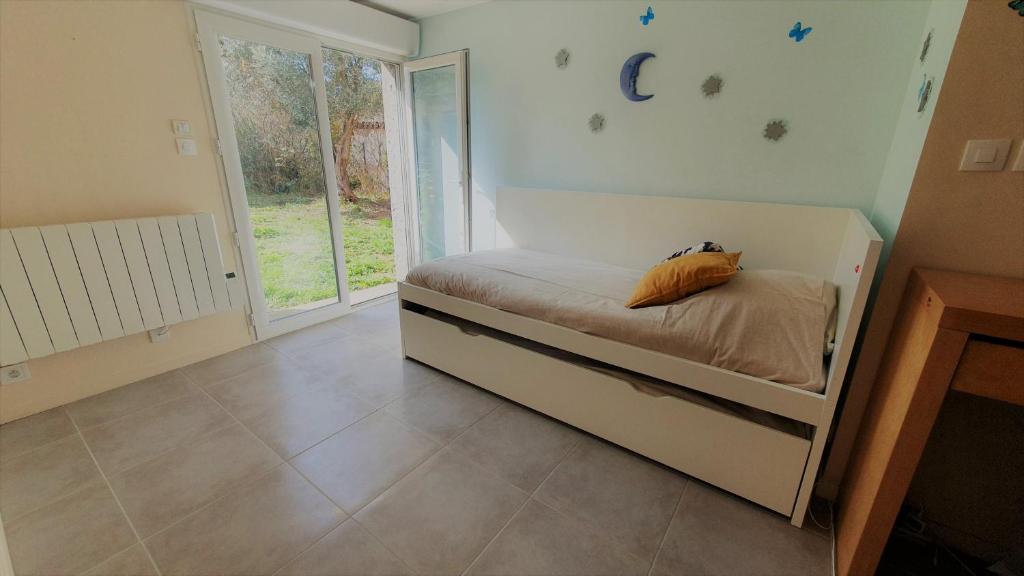 Villa avec piscine aux pieds des collines de Marcel Pagnol photo 4