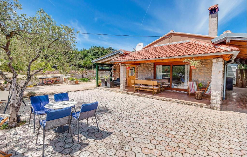 Stunning Home In Cunski With Jacuzzi, Wifi And 3 Bedrooms photo 1