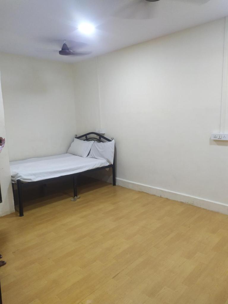 Super SleepWell Male-Female Hostel photo 3