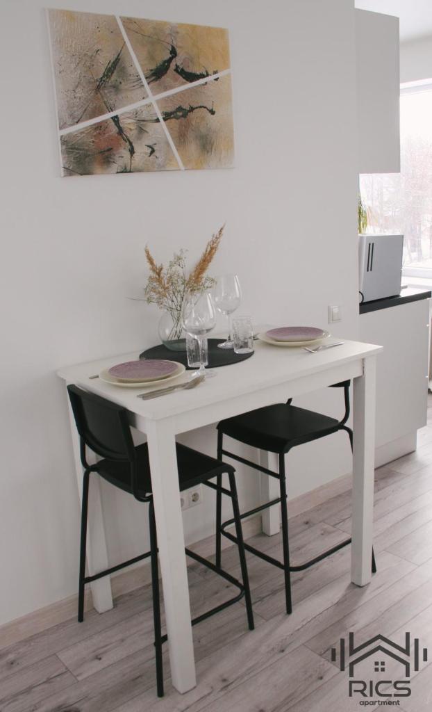 Rics Apartment photo 4