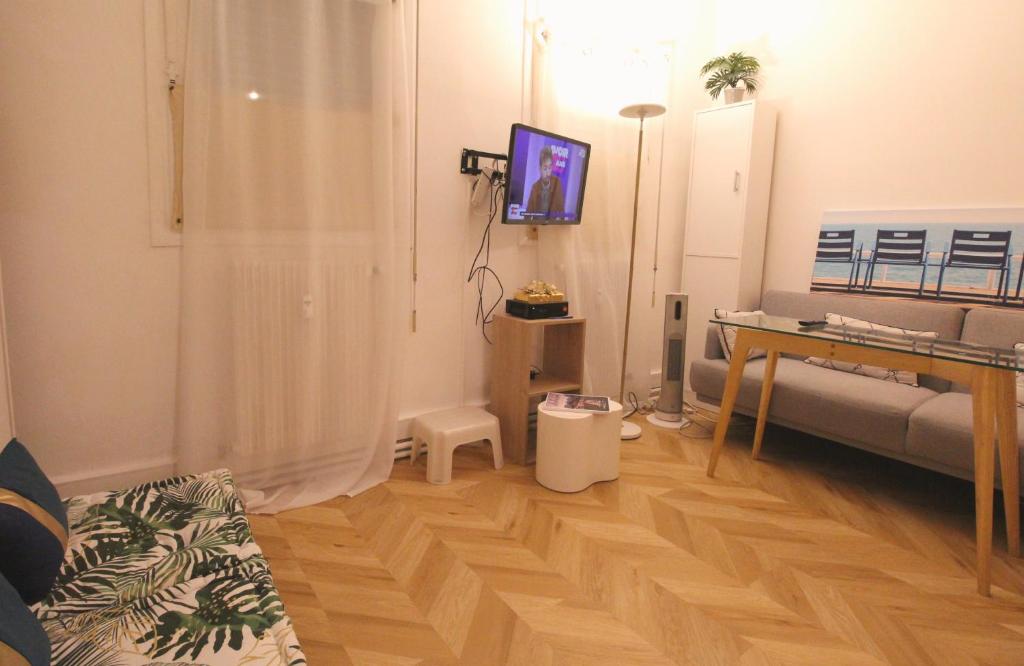 Monaco Studio near Forum Grimaldi and Beach. Bnbrickeys. photo 3
