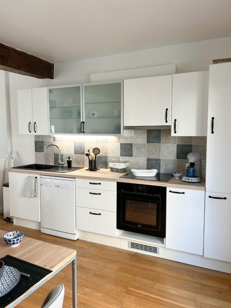 Superbe appartement en duplex, proche forteresse et monument historique photo 4