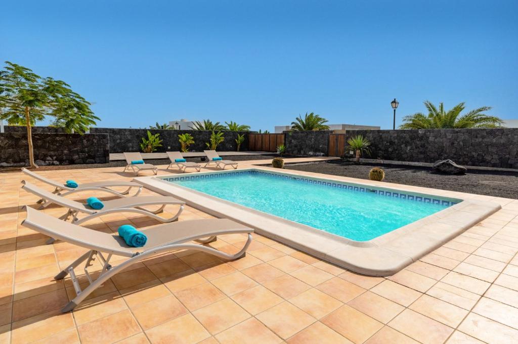 Villa Oscar Lanzarote by Villa Plus photo 2