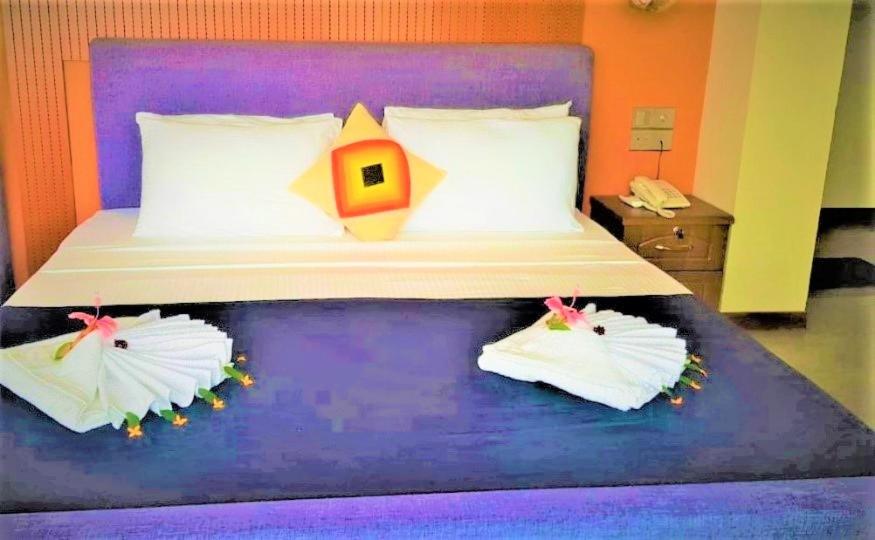 Sooriya Wessagiri Resort photo 3